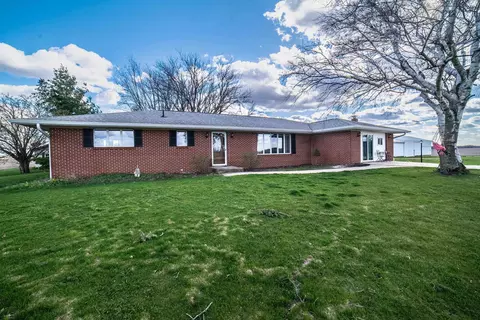 11535 Radars Rd, Pearl City, IL 61062