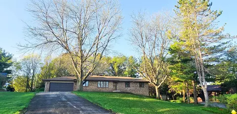 1416 Brittany Ct, Rockford, IL 61107
