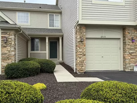 6515 Commonwealth Dr, Loves Park, IL 61111