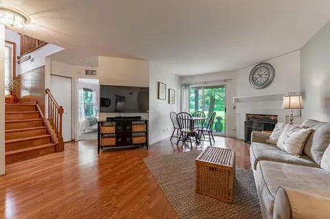 1117 Stillwater Rd, Elgin, IL 60120 photo 22