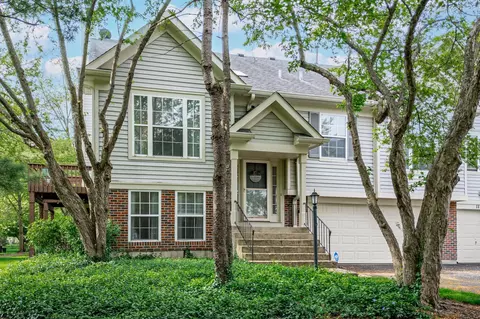 1117 Stillwater Rd, Elgin, IL 60120 photo 2