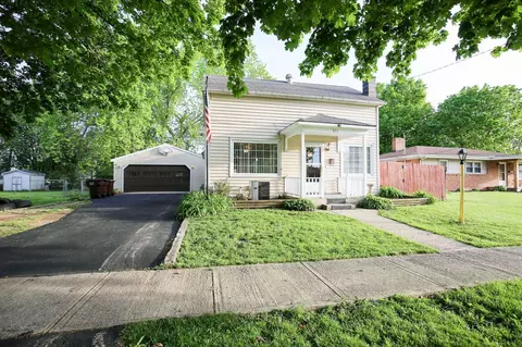 311 W Center St, Mount Morris, IL 61054