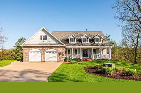 108 Ryan Ct, Galena, IL 61036