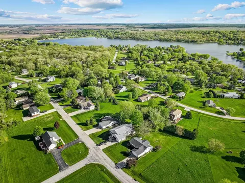 View/Area - 1255 Lake Summerset Rd, Lake Summerset, IL 61019 photo 3 of 10