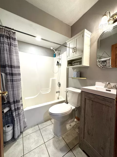 808 Gregory Way, Winnebago, IL 61088 photo 21