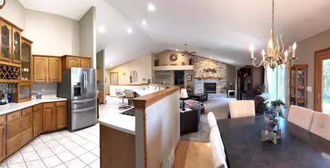 808 Gregory Way, Winnebago, IL 61088 photo 5
