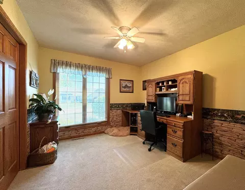 808 Gregory Way, Winnebago, IL 61088 photo 15