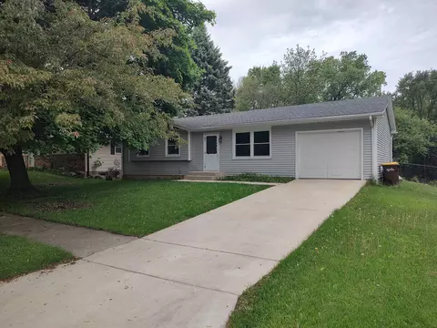 4328 O Connell St, Rockford, IL 61109