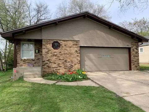 3814-16 15th Ave, Rockford, IL 61108
