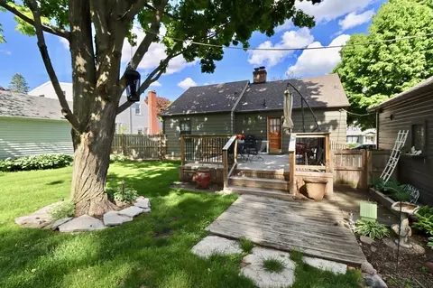 Exterior - 908 S Burchard St, Freeport, IL 61032 photo 5 of 5