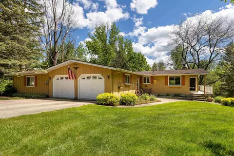 8 A64 Constitution Dr, Apple River, IL 61001