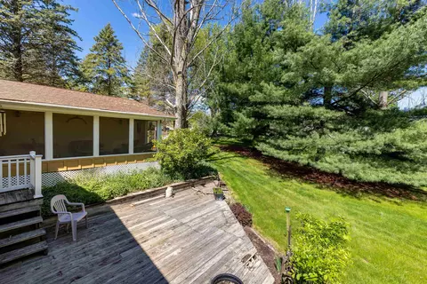 Exterior - 8 A64 Constitution Dr, Apple River, IL 61001 photo 5 of 11