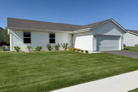 1168 Russell Rd, Belvidere, IL 61008