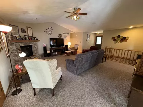 100 S Westview Dr, Lanark, IL 61046 photo 8
