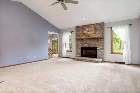 7526 Mikes Pl, Cherry Valley, IL 61016 photo 11