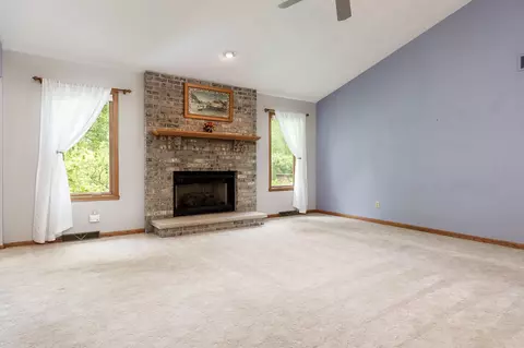 7526 Mikes Pl, Cherry Valley, IL 61016 photo 10