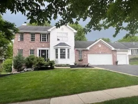 4661 Chandan Woods Dr, Cherry Valley, IL 61016