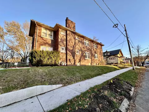 2101 13th Ave, Rockford, IL 61108
