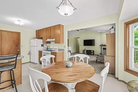 100 Newport Rd, Lake Summerset, IL 61019 photo 14