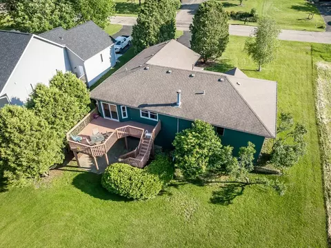 100 Newport Rd, Lake Summerset, IL 61019 photo 2