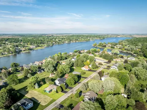 100 Newport Rd, Lake Summerset, IL 61019 photo 28