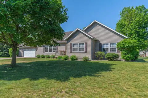 4940 Cedar Ln, Thomson, IL 61285 photo 2