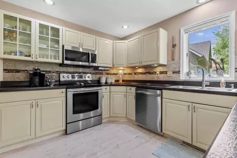 1503 Pier Dr, Davis, IL 61019 photo 6