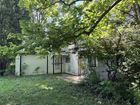 3620 Prairie Rd, Rockford, IL 61102