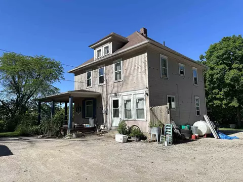 101 E Lincoln, Mount Carroll, IL 61053 photo 2