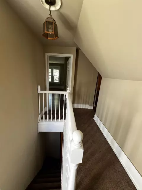 Entry Way - 620 E Pleasant St, Belvidere, IL 61008 photo 1 of 1