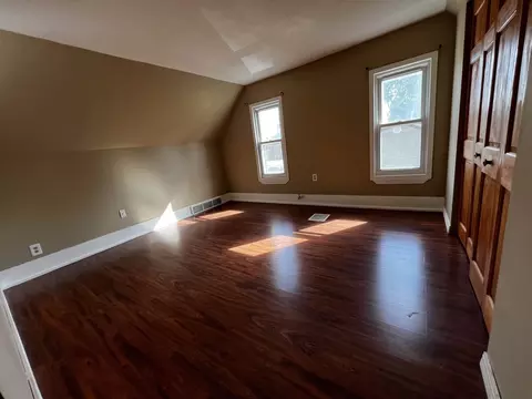 Bedroom - 620 E Pleasant St, Belvidere, IL 61008 photo 2 of 5