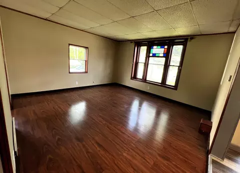Living - 620 E Pleasant St, Belvidere, IL 61008 photo 5 of 5