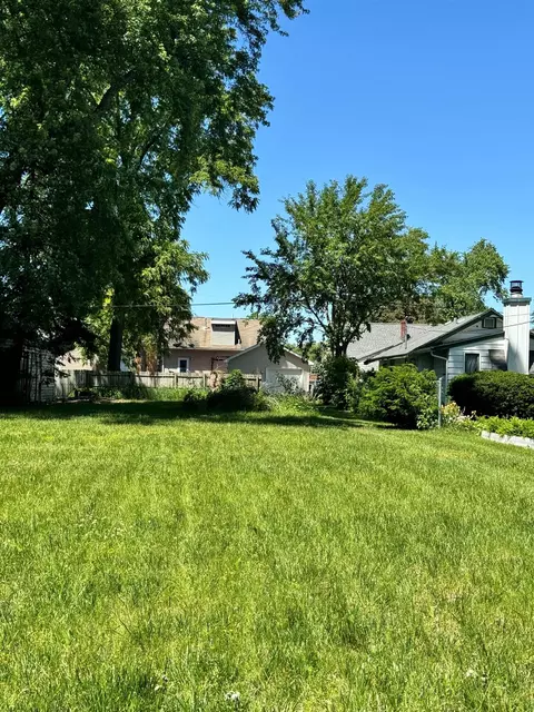 320 River Park Rd, Loves Park, IL 61111