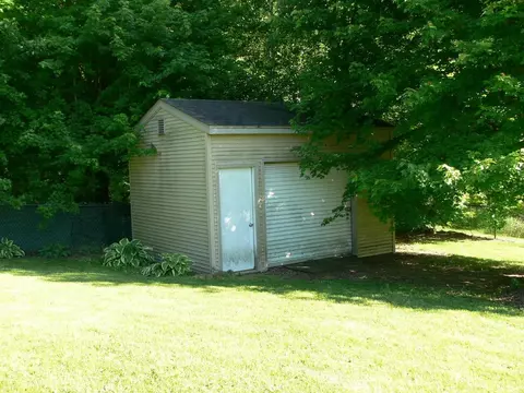 Exterior - 12444 Whispering Winds Dr, Roscoe, IL 61073 photo 17 of 22