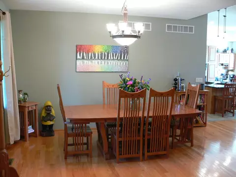 Dining - 12444 Whispering Winds Dr, Roscoe, IL 61073 photo 2 of 2