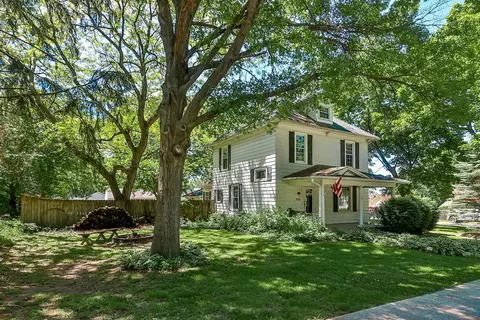 306 S Walnut St, Stillman Valley, IL 61084