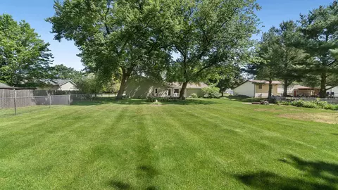 4801 Wild Deer Trl, Roscoe, IL 61073 photo 5