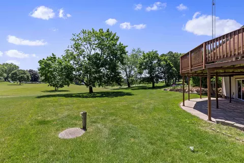 Exterior - 7335 Mccurry Rd, Roscoe, IL 61073 photo 6 of 7