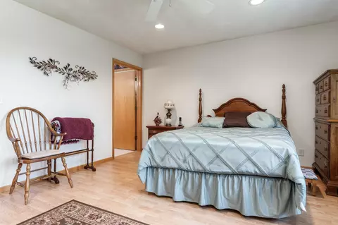 Bedroom - 1025 High Point Dr, Rockton, IL 61072 photo 2 of 7