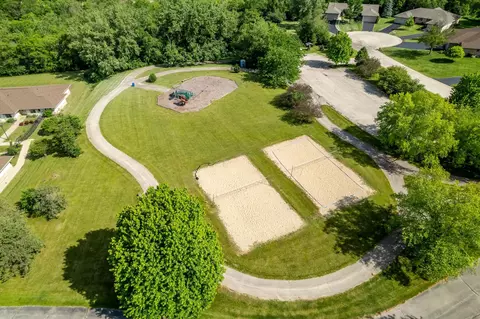 View/Area - 1025 High Point Dr, Rockton, IL 61072 photo 1 of 7