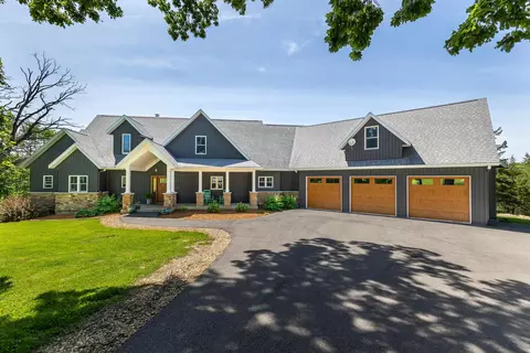 12447 W Samantha Dr, Galena, IL 61036