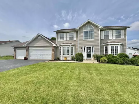 345 Misty Meadow Ln, Davis Junction, IL 61020
