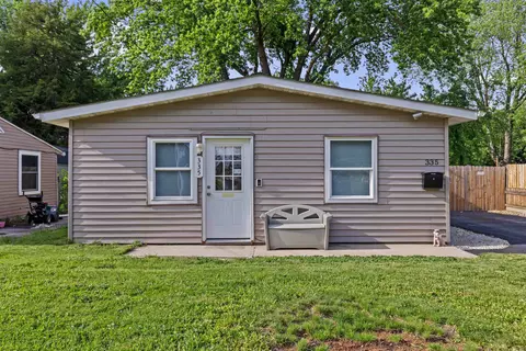 335 Dodge Ave, Dekalb, IL 60115