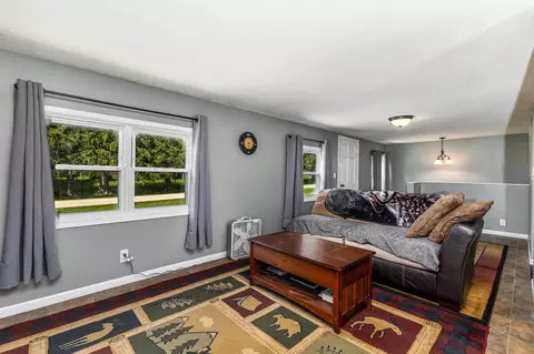 501 Freeman St, Warren, IL 61087 photo 7