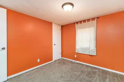 501 Freeman St, Warren, IL 61087 photo 15
