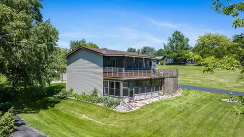 957 Breckenboro, Lake Summerset, IL 61019