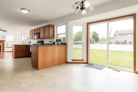 1214 Union Ave, Davis Junction, IL 61020 photo 13