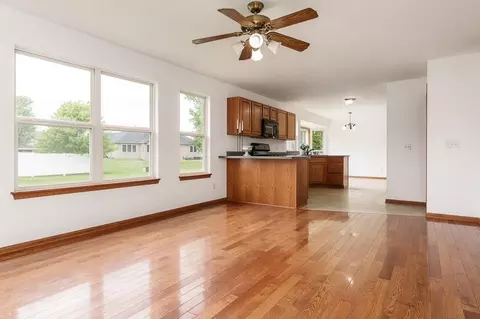 1214 Union Ave, Davis Junction, IL 61020 photo 25