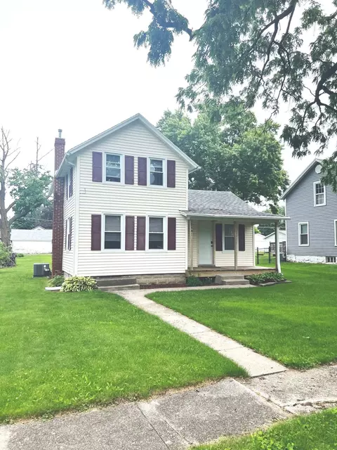 Exterior - 204 E Provost, Lena, IL 61048 photo 1 of 3