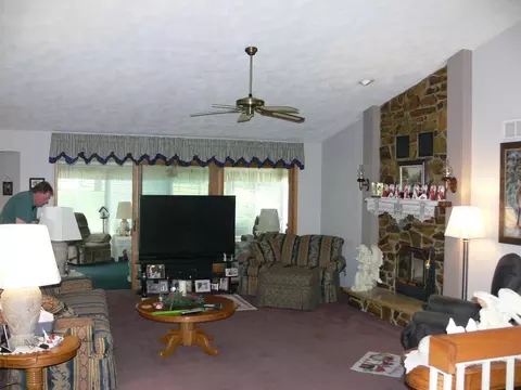 Living - 9843 Jesters Row, Roscoe, IL 61073 photo 1 of 3